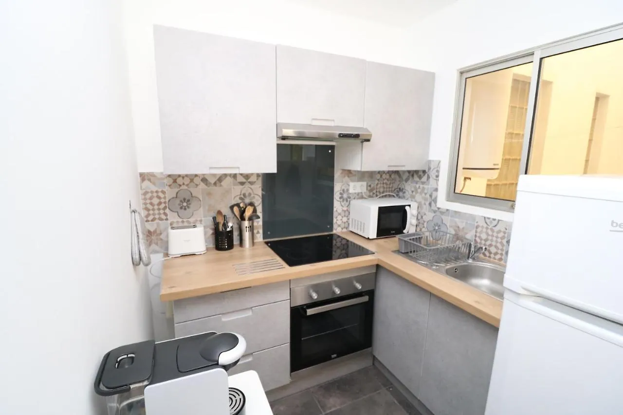 Apartman Frances Masia Roses
